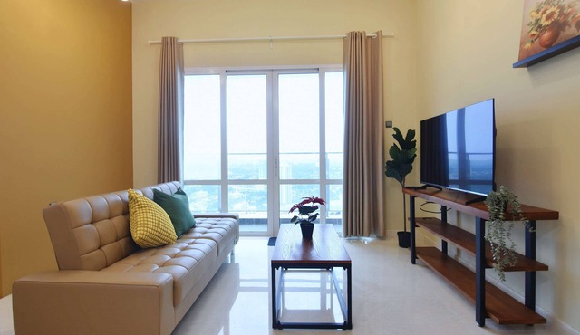 Cozy 1BR Suite at TriTower Steps to JB CIQ