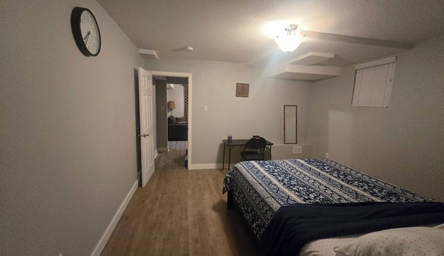 Cozy 1BR Suite | Free Wi-Fi + Netflix | Near Downtown Medicine Hat