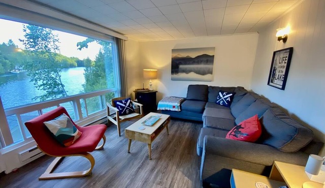 Cozy 2 bdrm Cottage on Lac Dam