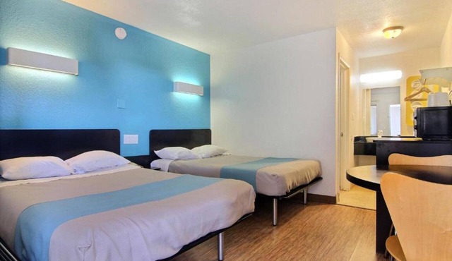 Cozy 2-bed|Pool|Free Wifi|Snacks