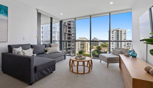 Cozy 2 bed Retreat Milton - Pool, Walk to SStadium