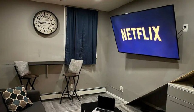 Cozy 2 Bed Room Apartment near Airport