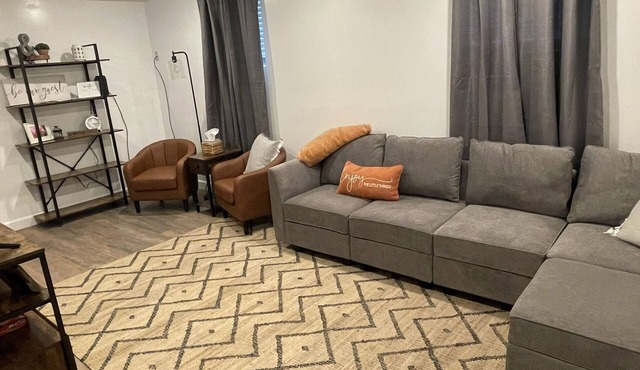 Cozy 2 Bed