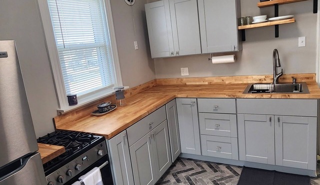 Cozy 2-bedroom apartment in Glenolden, walking distance to parks & amenities