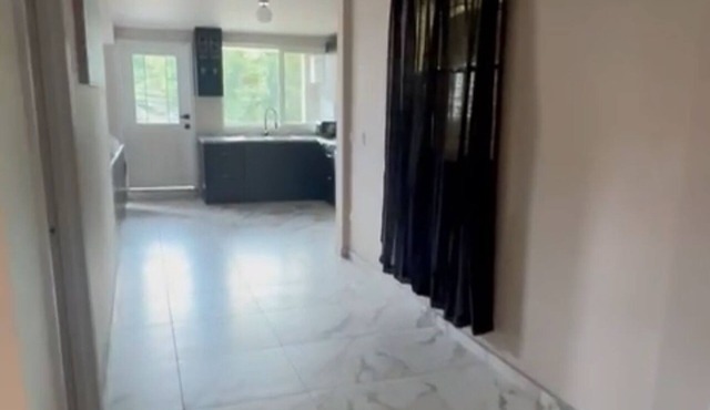 Cozy 2-bedroom apartment in welcoming Tijuana with WiFi, AC