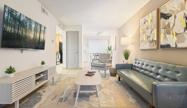 Cozy 2-bedroom apartment in peaceful Austin with WiFi, AC