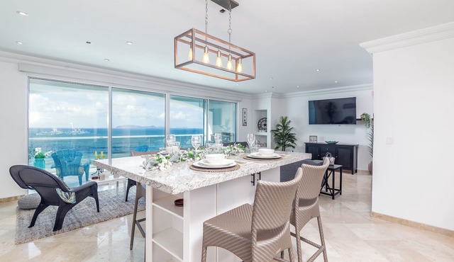 Cozy 2-bedroom apartment with AC, Wi-Fi and amazing view in charming Rosarito