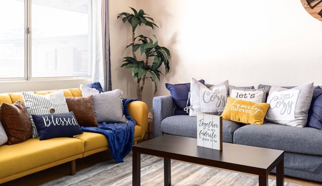 Cozy 2 bedroom Apt in Tucson | Laundry