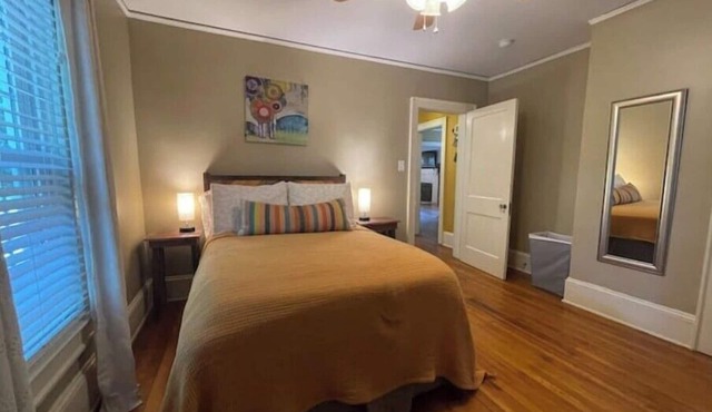 Cozy 2-bedroom bungalow in lovely Winston-Salem