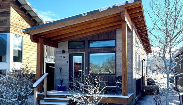 Cozy 2 Bedroom by Teton Pass