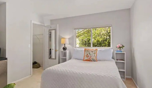 Cozy 2-bedroom condo with fitness room, Wi-Fi in Fort Collins, Pet Friendly