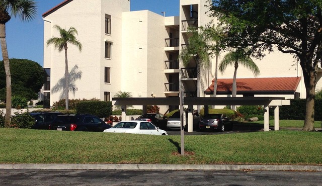 Cozy 2-bedroom condo in fantastic Longboat Key, Florida