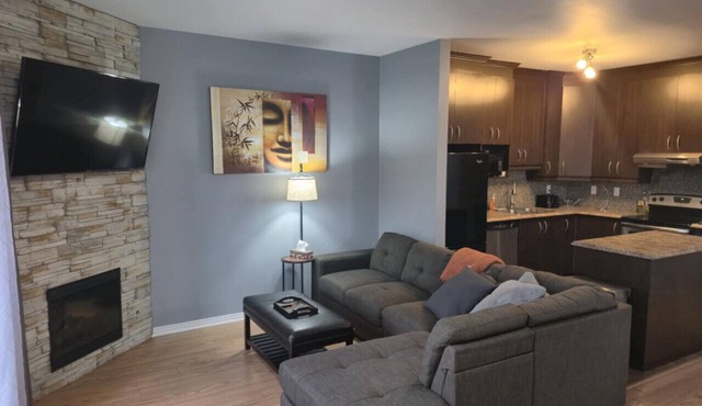 Cozy 2 bedroom condo