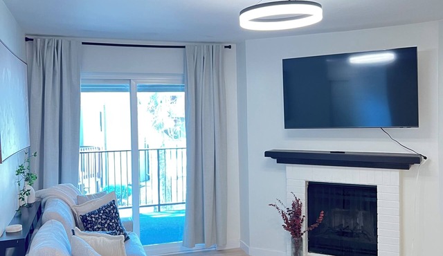 Cozy 2-bedroom condo in peaceful Denver
