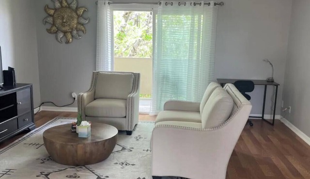 Cozy 2-bedroom condo with amazing views WiFi and AC in W. El Paso