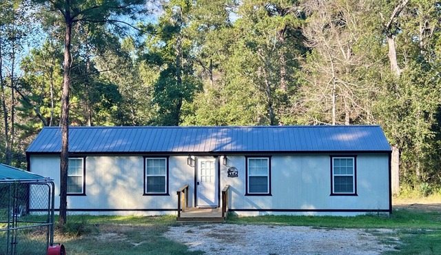 Cozy 2-bedroom, full-bathroom in Sam Houston National Forest
