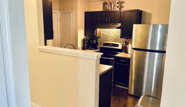 Cozy 2 bedroom home in Indianapolis.