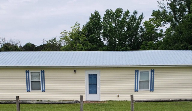 Cozy 2 bedroom home for hunting or fishing in Hyde County, North Carolina