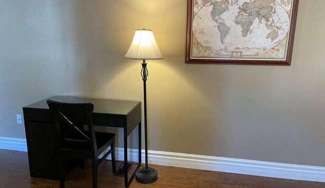 Cozy 2 bedroom home in Chatham - left side