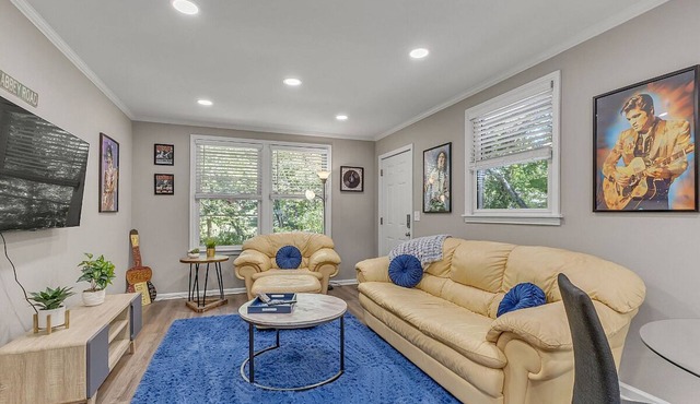 Cozy 2-bedroom home just minutes from BNA and The Opry