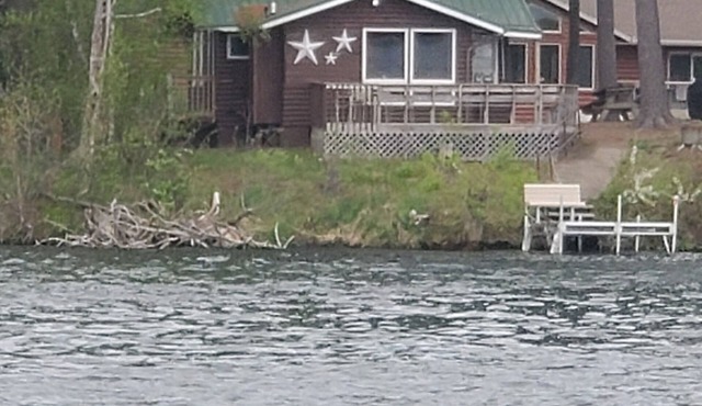 Cozy 2 Bedroom LAKE FRONT Cabin on Chetek Chain of Lakes, GREAT LOT & LOCATION!