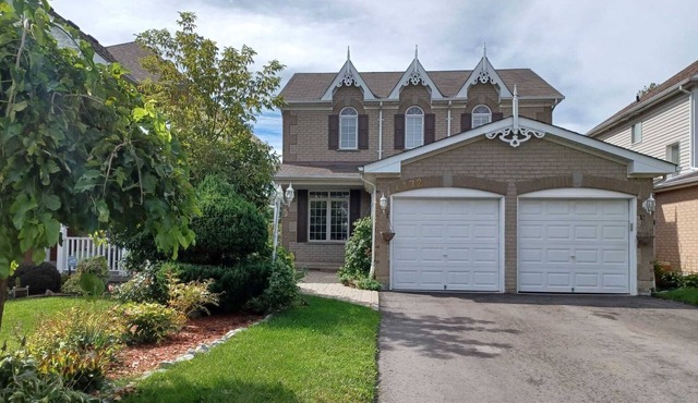 Cozy 2 Bedroom suite in the best area of Oshawa