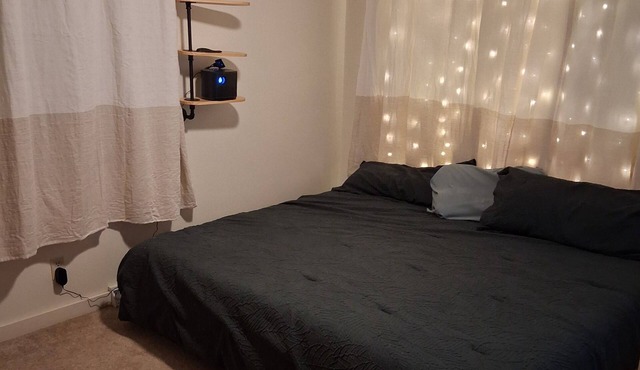 Cozy 2 Bedroom Townhome