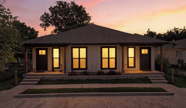 Cozy 2-bedroom townhome in awesome Sapulpa with AC