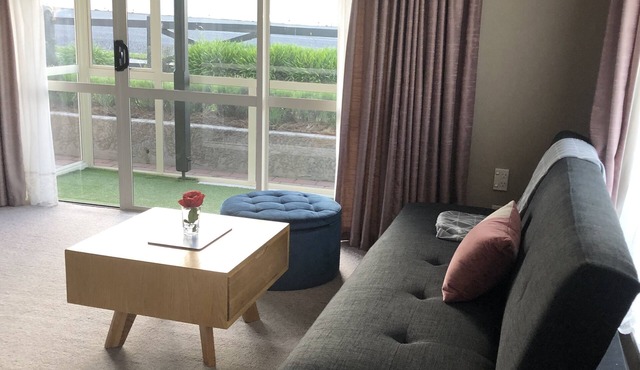 Cozy 2 Bedrooms Lavender Garden House at Oamaru, sweet as home!