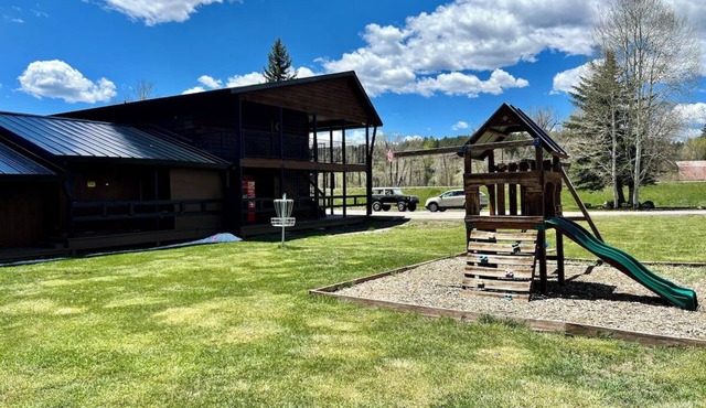 Cozy 2 Queens | Base of Pagosa Springs Mountains | Near Hot Springs & Trails