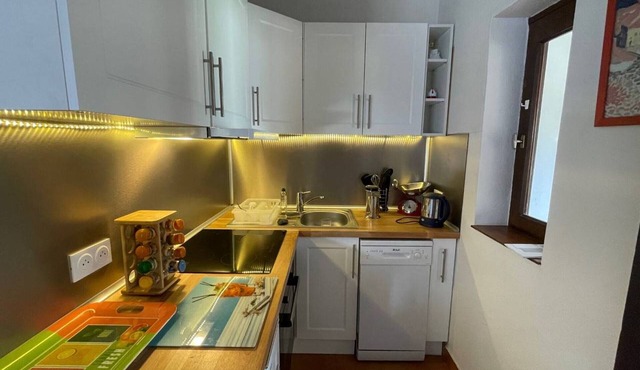 Cozy 2-Room Apartment with Pool, Tennis, and A/C – 500m from Beach in Argelès-sur-Mer