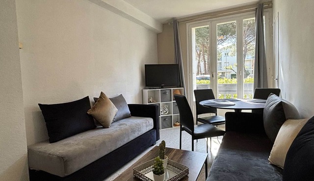 Cozy 2-Room Apartment with Terrace, 100m from the Beach in Argelès-sur-Mer