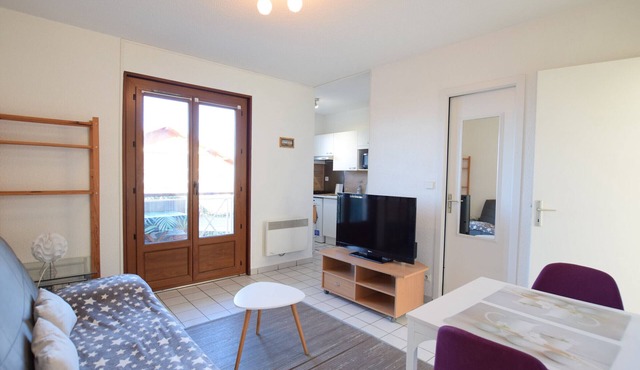 Cozy 2-room apartment near lake and thermal baths