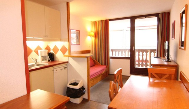 Cozy 2-Room Apartment for 4 with Balcony - Close to Slopes and Shops - Alpe d'Huez