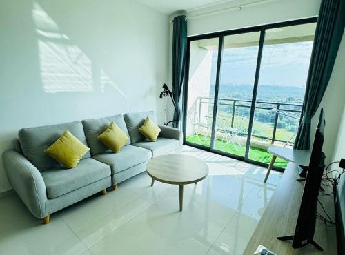 Cozy 2B1R 4pax Condo Forest City 3A-2110