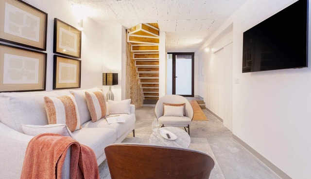 Cozy 2BD duplex in seville center. Gran Poder