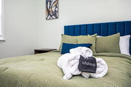 Cozy 2BD Retreat A Short Walk to Westside Beltline