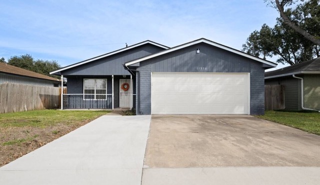 Cozy 2BDR 2 BA+Near Airport+Refineries+Extd Stays