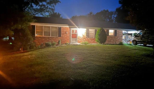 Cozy 2Bdr/2-Bth is10 Mn from the Hwy. 270, 5 Mn hospital, Malls, restaurants.