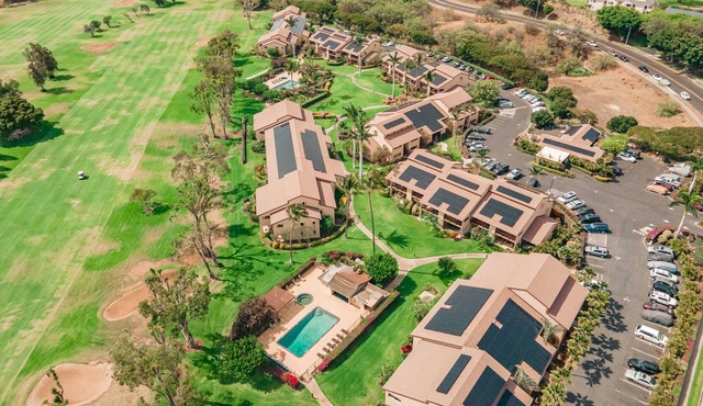 Cozy 2bed, AC, golf, heated pool