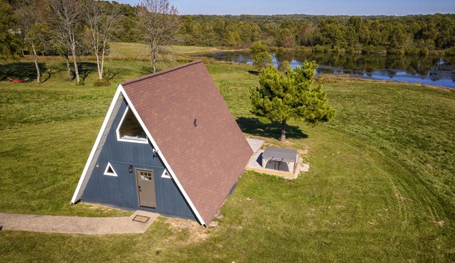 Cozy 2BR A-Frame Cabin w/Hot Tub & Lake Views