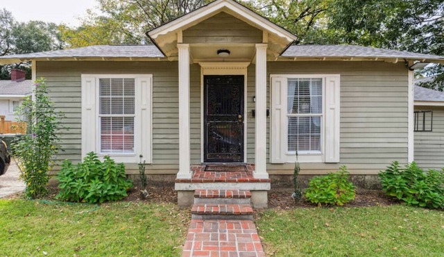 Cozy 2BR Bungalow + Midtown Memphis