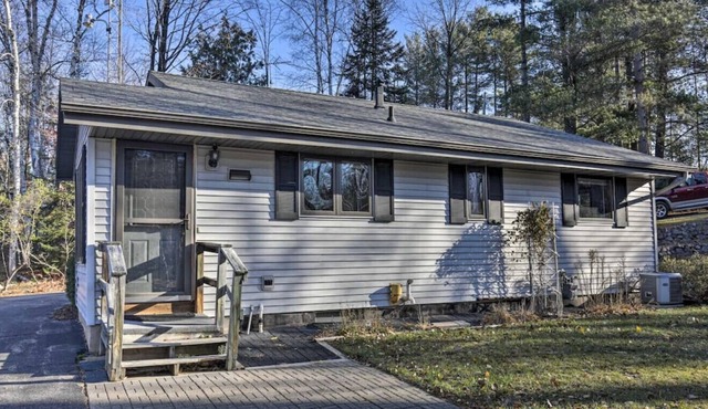 Cozy 2BR Cabin on Desired Maiden Lk! Trail Access