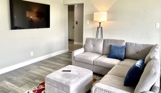 Cozy 2BR Condo w/Amazing Views
