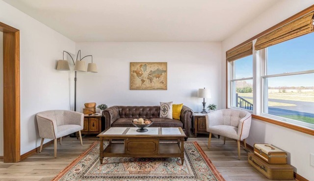 Cozy 2BR Condo w/Private Patio + Vintage Charm