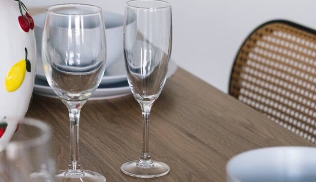 Cozy 2BR Home | Quiet Bellbird Park Stay