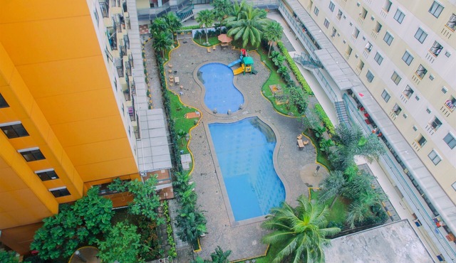 Cozy 2BR Kebagusan City Apartment