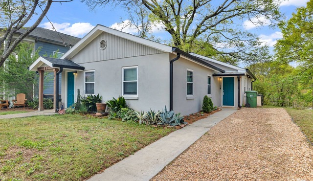 Cozy 2BR Near Stadium & BeltLine