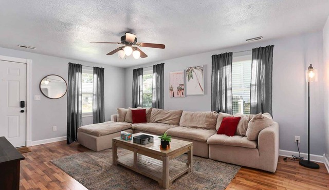 Cozy 2BR Near UCM King Beds|Family Friendly