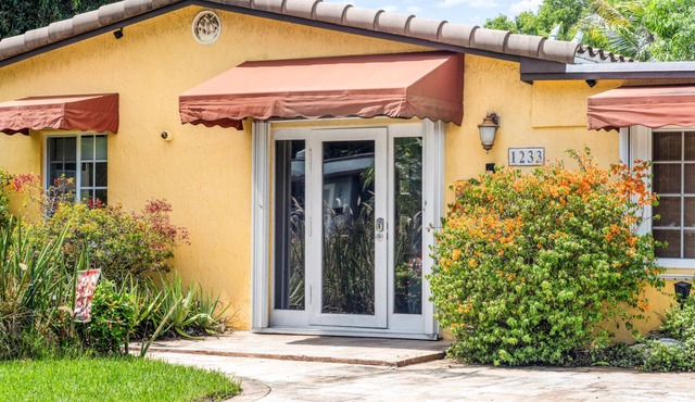 Cozy 2BR Snowbird Home Near Wilton Manors